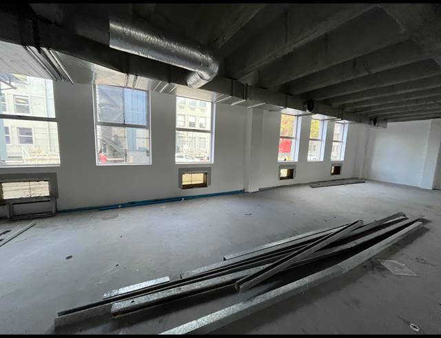 1,715M² OFFICE TO LET IN RONDEBOSCH
